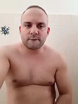 cazzoduroduro26 online show from May 7, 2026, 1:47 pm