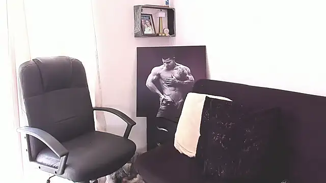 Snapshot of Marck_Mathews chatting on September 9, 2025, 3:54 pm Marck Mathews online show from September 9, 2025, 3:54 pm