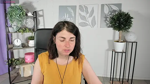 Snapshot of MartaEdams chatting on June 22, 2026, 5:15 am MartaEdams online show from June 22, 2026, 5:15 am