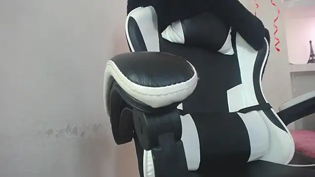 Snapshot of miaa_scott7 chatting on November 16, 2025, 1:16 pm miaa scott7 online show from November 16, 2025, 1:16 pm