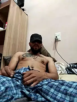 Snapshot of wolfsexmxn chatting on September 21, 2025, 8:25 pm wolfsexmxn online show from September 21, 2025, 8:25 pm