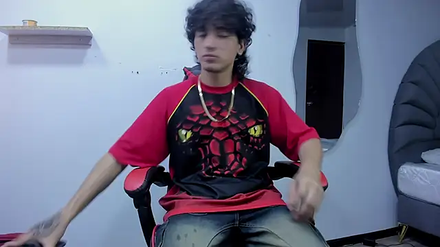 Snapshot of JackesTaylor chatting on October 2, 2025, 4:27 am JackesTaylor online show from October 2, 2025, 4:27 am