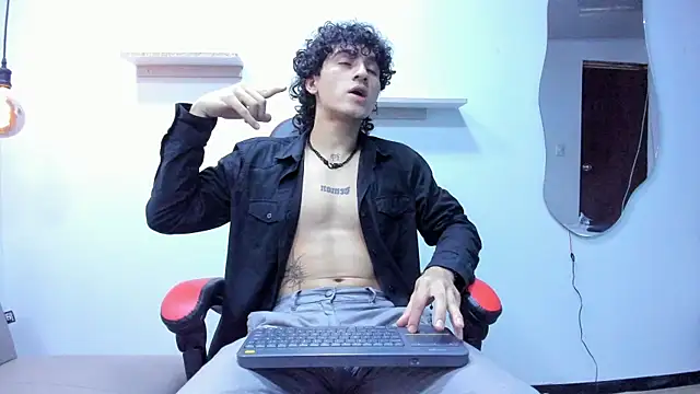 Snapshot of JackesTaylor chatting on September 13, 2025, 4:45 am JackesTaylor online show from September 13, 2025, 4:45 am