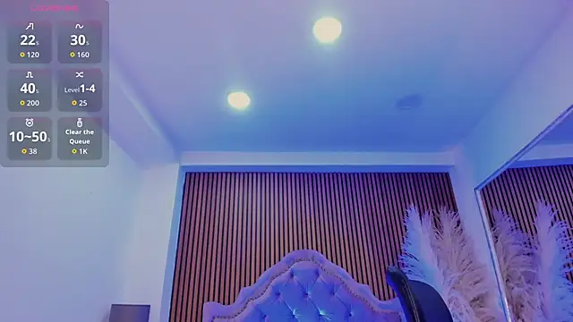 SelenaStonne online show from February 4, 2026, 8:26 pm