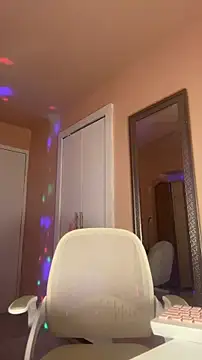 lost wood19 online show from April 4, 2026, 5:14 am