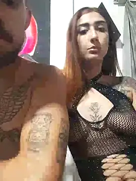 parejajuguetona420 online show from March 3, 2026, 2:40 am