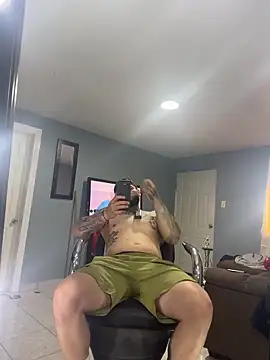 crazybarber69 online show from March 4, 2026, 2:58 pm