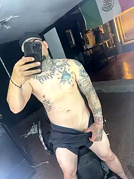 Snapshot of crazybarber69 chatting on September 19, 2025, 6:50 am crazybarber69 online show from September 19, 2025, 6:50 am