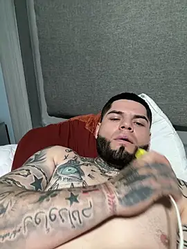 crazybarber69 online show from April 3, 2026, 4:24 pm