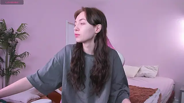 Skelerata online show from October 13, 2025, 1:07 am