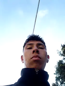 Snapshot of Flacoxlx chatting on December 17, 2025, 1:05 pm Flacoxlx online show from December 17, 2025, 1:05 pm