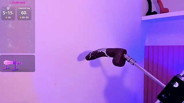 Snapshot of Amara_melodi chatting on December 22, 2025, 11:43 am Amara melodi online show from December 22, 2025, 11:43 am