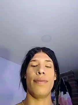 Snapshot of beautiful_taty chatting on November 11, 2025, 7:30 pm beautiful taty online show from November 11, 2025, 7:30 pm