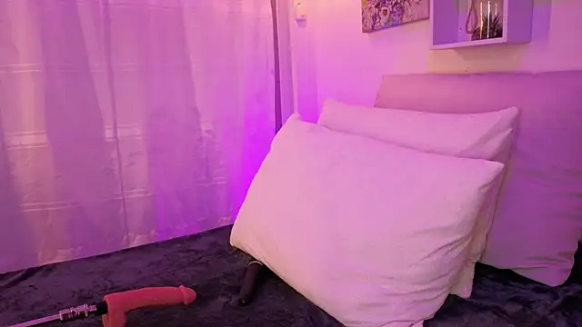 Snapshot of Samaraa_Smith chatting on October 24, 2025, 11:09 am Samaraa Smith online show from October 24, 2025, 11:09 am