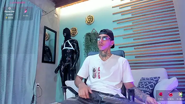 Snapshot of jharol_cardonaa chatting on November 29, 2025, 7:25 pm jharol cardonaa online show from November 29, 2025, 7:25 pm