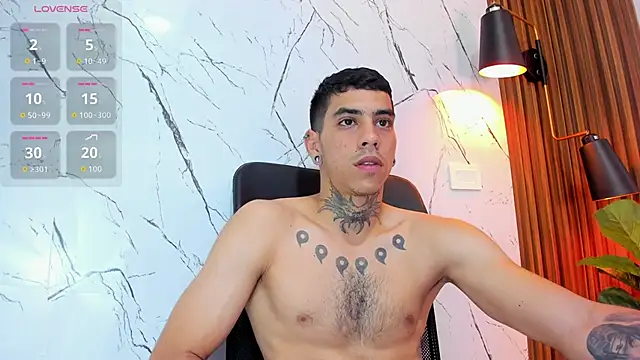 Snapshot of jharol_cardonaa chatting on November 22, 2025, 7:24 pm jharol cardonaa online show from November 22, 2025, 7:24 pm