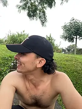 Snapshot of Jacobs0 chatting on November 6, 2025, 2:21 pm Jacobs0 online show from November 6, 2025, 2:21 pm