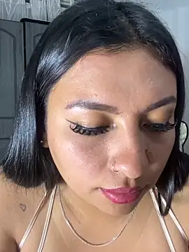 Snapshot of Issa_Santana chatting on November 4, 2025, 7:17 pm Issa Santana online show from November 4, 2025, 7:17 pm