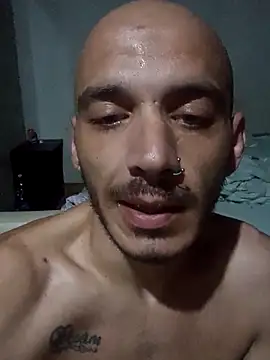 Snapshot of Jota2544 chatting on April 15, 2026, 10:10 pm Jota2544 online show from April 15, 2026, 10:10 pm