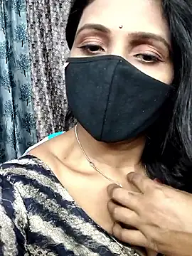 Hotty Sonali online show from April 10, 2026, 4:03 pm