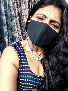 Hotty Sonali online show from April 11, 2026, 4:20 am