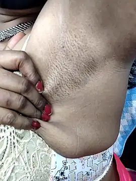 Snapshot of Hotty_Sonali chatting on April 30, 2026, 1:34 am Hotty Sonali online show from April 30, 2026, 1:34 am