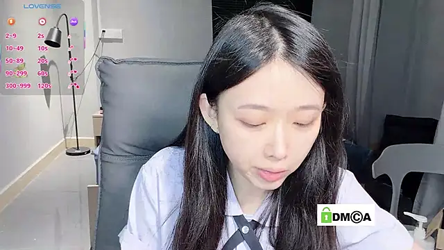 NiNi-baby520 online show from January 11, 2026, 3:41 pm