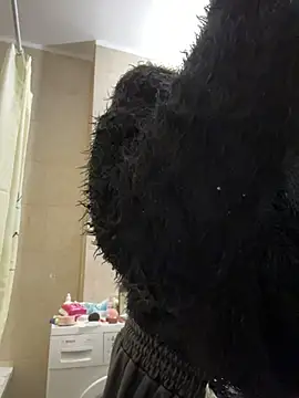 StephanieMur online show from November 25, 2025, 4:02 am