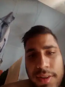 Snapshot of Desirock001 chatting on September 24, 2025, 1:13 am Desirock001 online show from September 24, 2025, 1:13 am