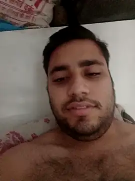 Snapshot of Desirock001 chatting on November 1, 2025, 10:31 am Desirock001 online show from November 1, 2025, 10:31 am