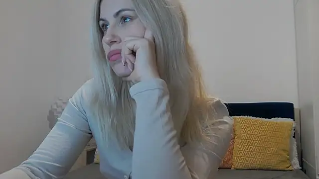 Snapshot of Lika_Soul chatting on November 16, 2025, 4:56 pm Lika Soul online show from November 16, 2025, 4:56 pm