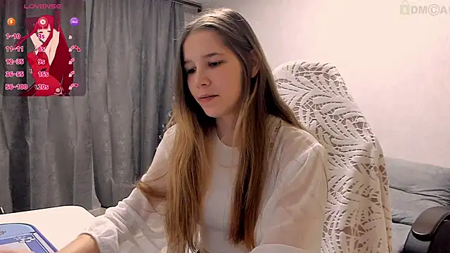 ValerieBubbles online show from December 18, 2025, 9:18 pm