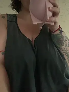 LupeLok online show from March 5, 2026, 11:29 am