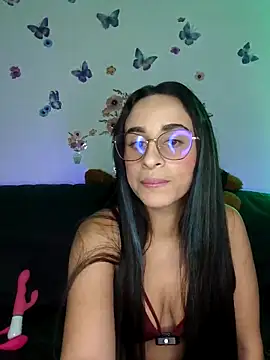 issis22 online show from November 6, 2025, 2:48 am