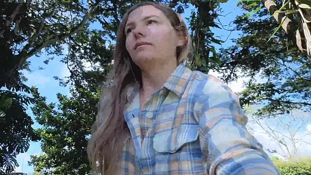 Angiehuston1 online show from May 30, 2026, 2:12 pm