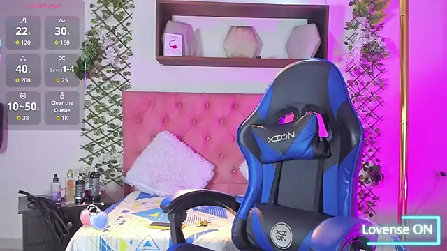 Snapshot of _taylor_black chatting on February 6, 2026, 8:38 pm taylor black online show from February 6, 2026, 8:38 pm