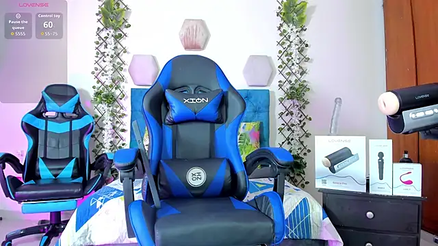 Snapshot of _taylor_black chatting on September 30, 2025, 12:16 am taylor black online show from September 30, 2025, 12:16 am