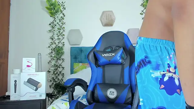 Snapshot of _taylor_black chatting on October 17, 2025, 10:33 pm taylor black online show from October 17, 2025, 10:33 pm