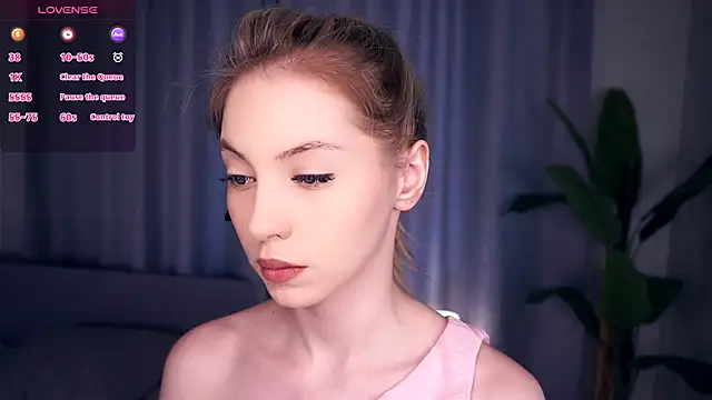 Snapshot of VeronaBench chatting on November 3, 2025, 6:07 am VeronaBench online show from November 3, 2025, 6:07 am