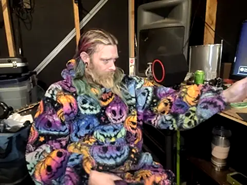 thejuicybacon online show from January 6, 2026, 5:33 am