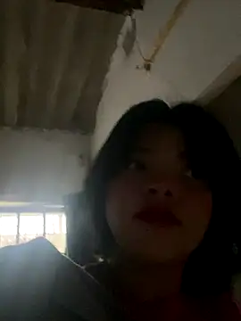 Snapshot of Ada_sienn chatting on December 1, 2025, 11:33 am Ada sienn online show from December 1, 2025, 11:33 am