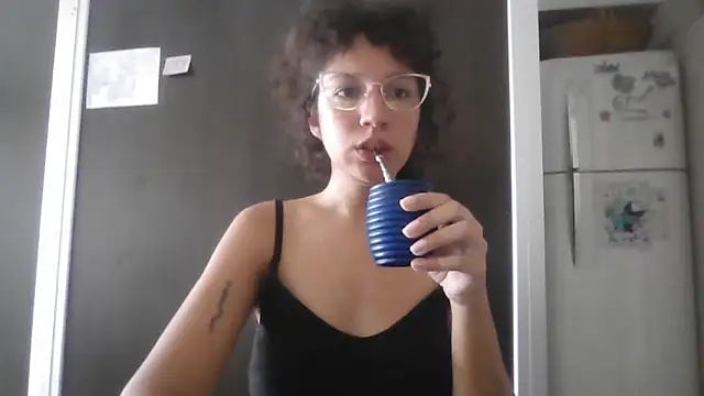 loliporomero online show from March 17, 2026, 2:42 pm