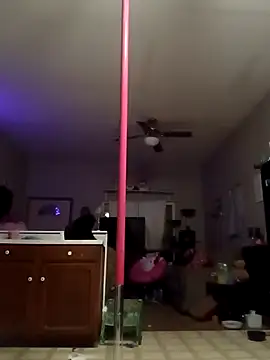 Snapshot of spoiledprincess4 chatting on October 11, 2025, 2:34 am spoiledprincess4 online show from October 11, 2025, 2:34 am