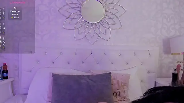 Snapshot of Cassie66_ chatting on November 9, 2025, 3:21 am Cassie66 online show from November 9, 2025, 3:21 am