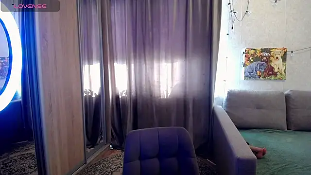 CollenRodrigezz zz online show from May 17, 2026, 1:33 pm