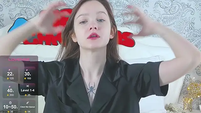 Snapshot of MichelleRoux chatting on December 5, 2025, 5:28 am MichelleRoux online show from December 5, 2025, 5:28 am