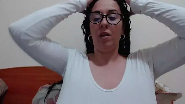 jollene online show from May 9, 2026, 1:03 pm