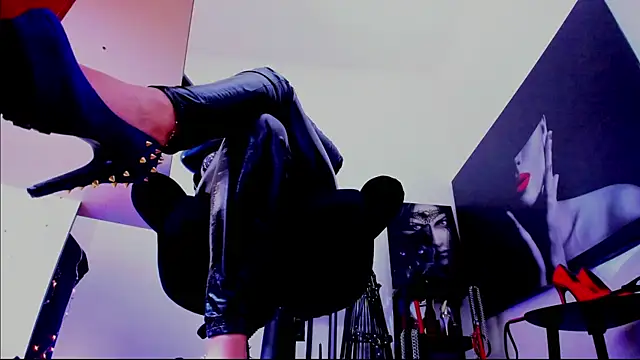 demisweet online show from January 14, 2026, 2:26 am