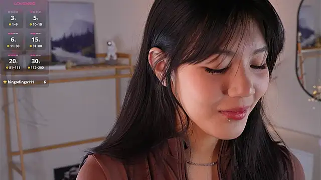 Snapshot of MoiraEger chatting on November 20, 2025, 4:18 pm MoiraEger online show from November 20, 2025, 4:18 pm