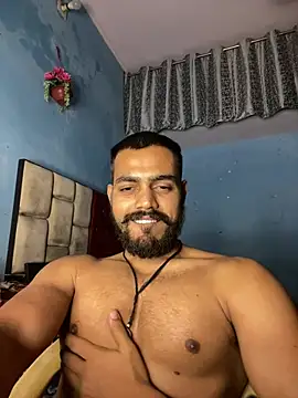 Snapshot of fireboyyyyy chatting on July 10, 2026, 10:37 am fireboyyyyy online show from July 10, 2026, 10:37 am